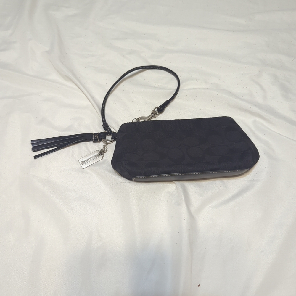 Vintage coach wristlet